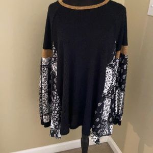 Knit sweater with bell sleeves for womens size xl